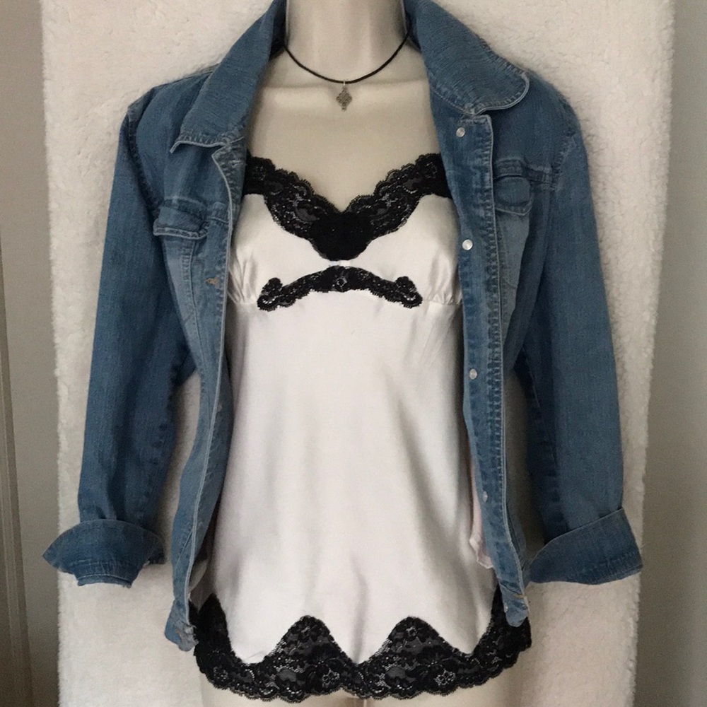 ❌SOLD❌EXPRESS ivory silk camisole - Picture 8 of 8